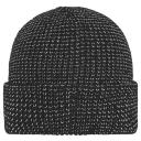 Reflective Winter Beanie in der Farbe schwarz. Wärmende Strickmütze mit reflektierenden Akzenten