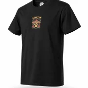 Sanctum Streetwear  T-Shirt Sombrero - black  Dieses Rundhals T-Shirt überzeugt durch seinen zeitlosen Schnitt und dem hohen Tragekomfort.    Klassischer Rundhalsausschnitt  Single Jersey    Material: 100% Baumwolle  Oberstoff ( 180g/ m²)
