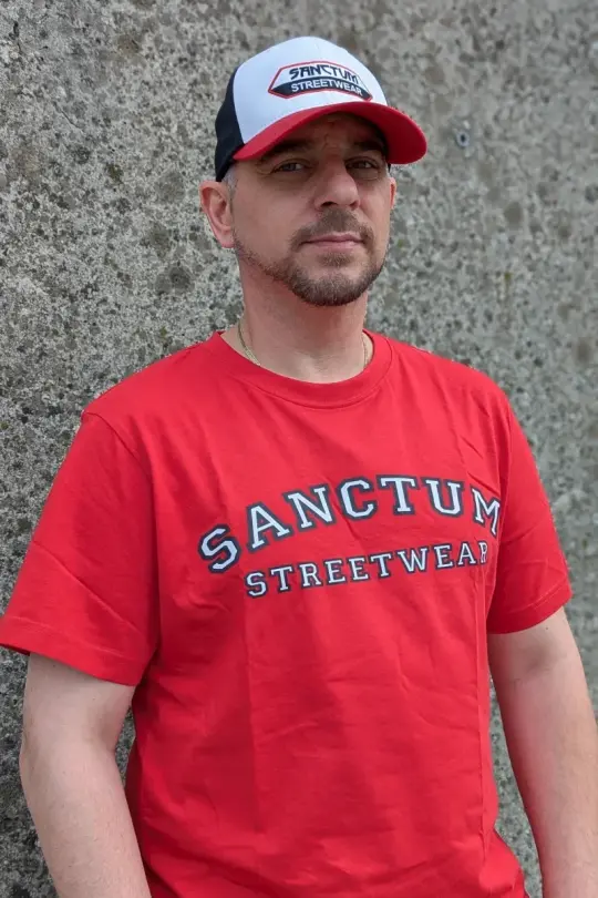 Sanctum Streetwear T-Shirt College Style - red